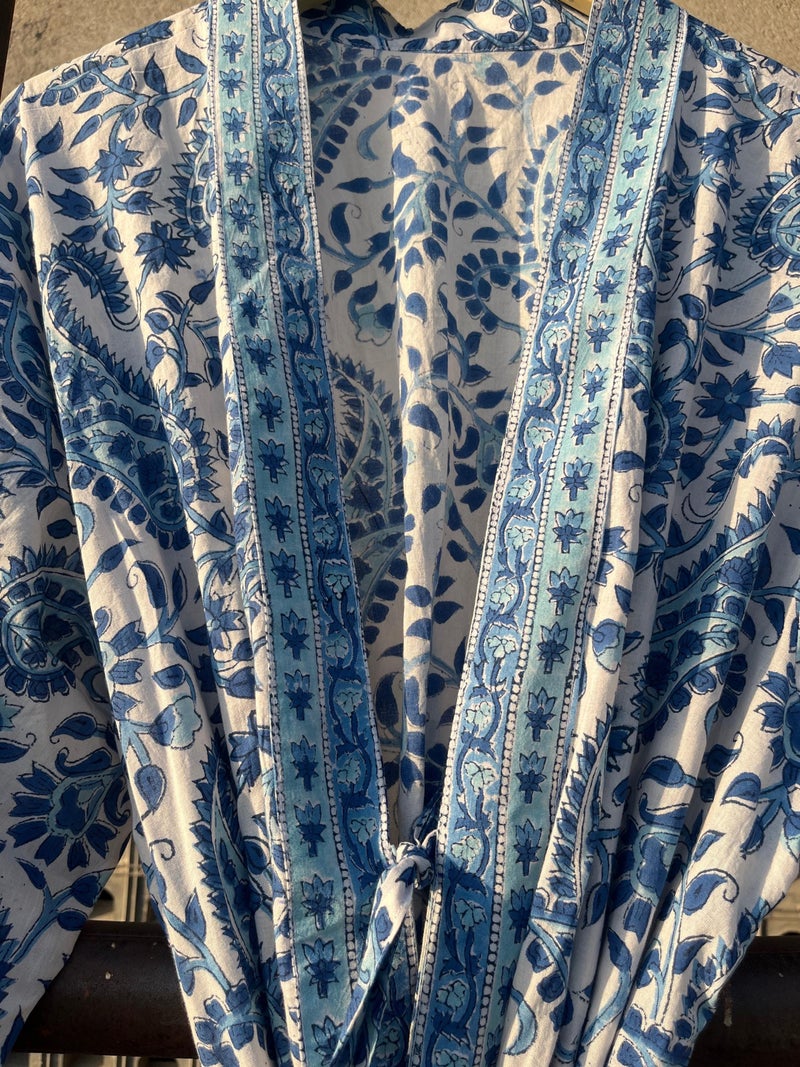 Roots of Jaipur Cotton Kimono Robe: Blue Paisley for Women - Image 3